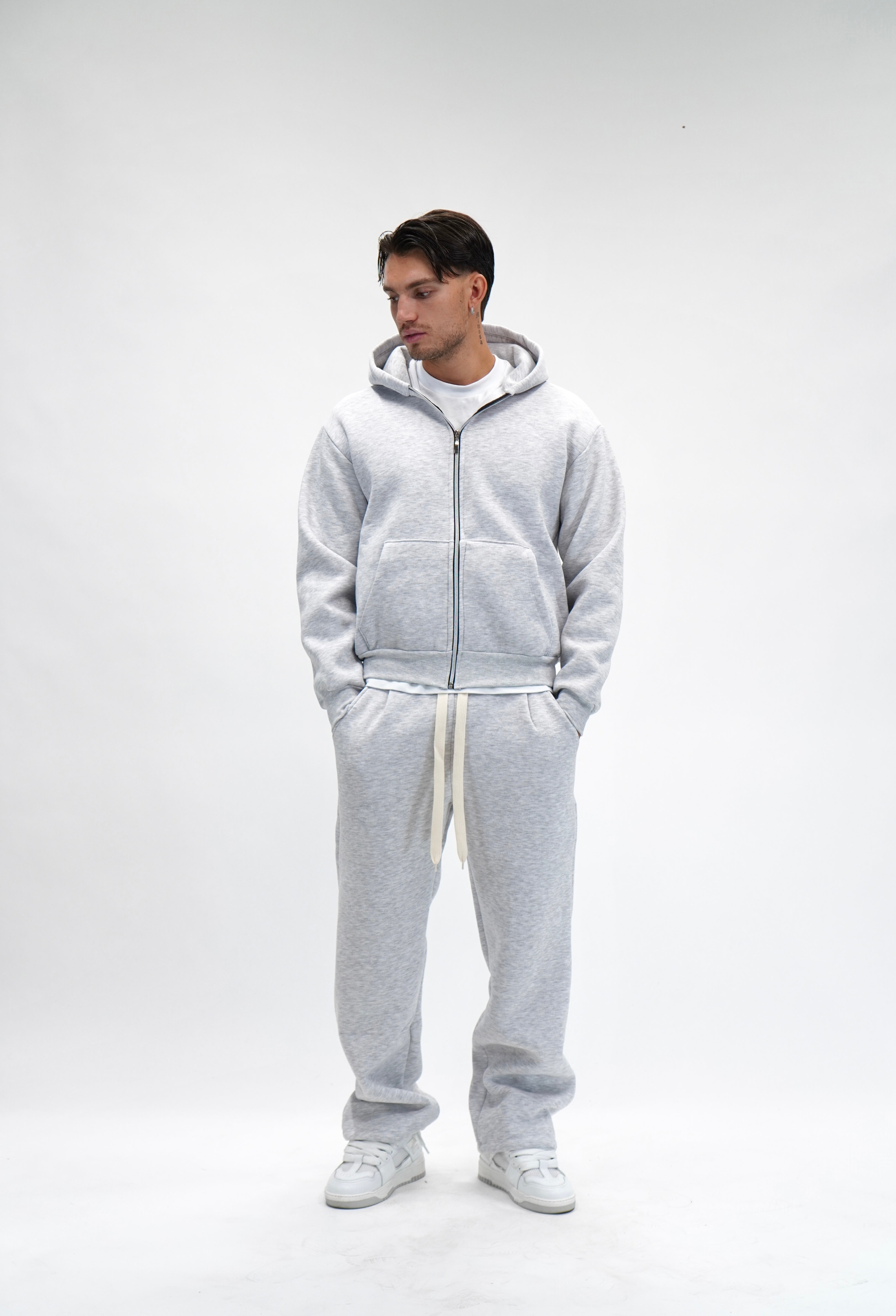 Tuta Boxy con zip (8 Colori)