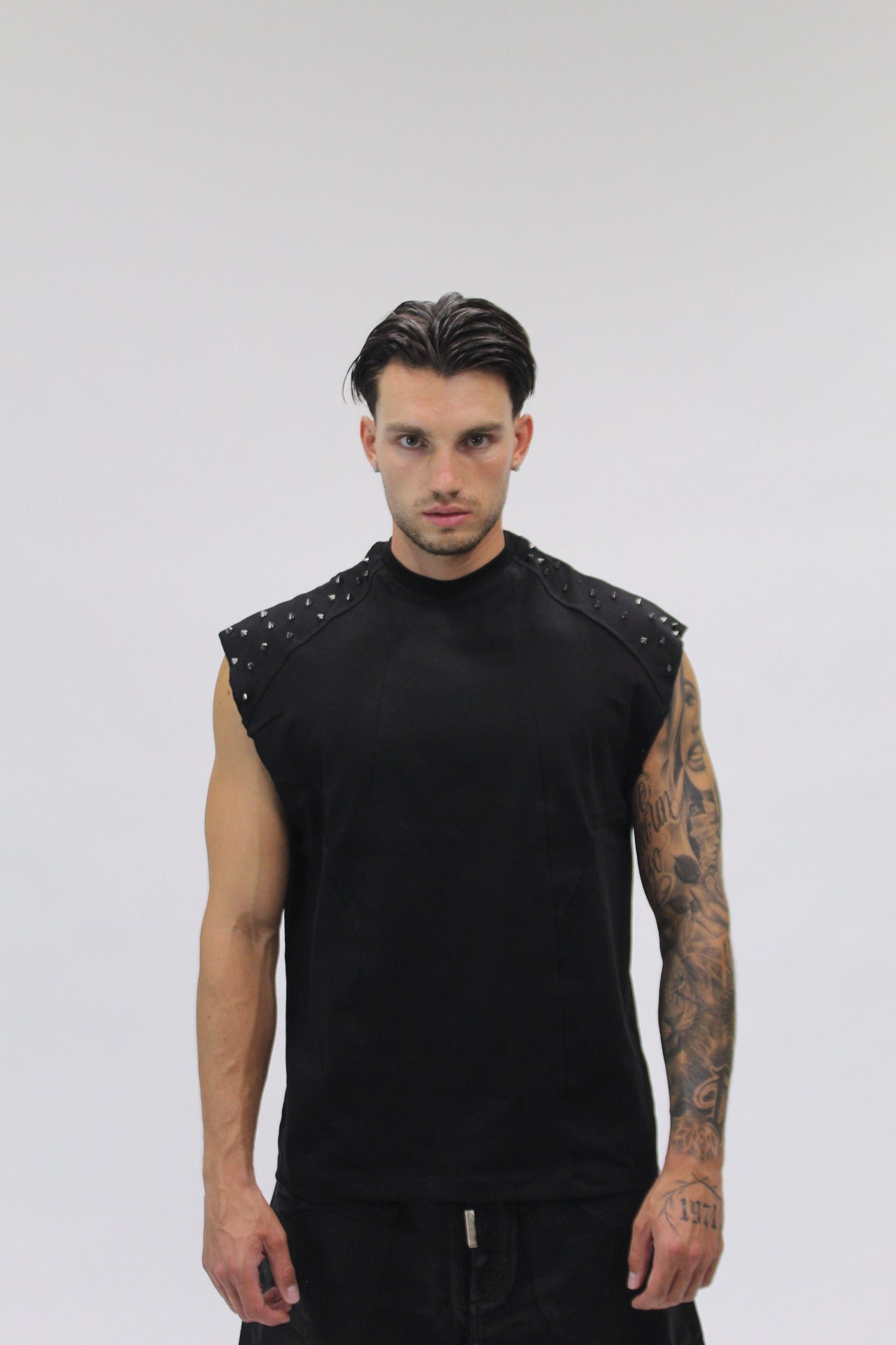 Canotta Borchie Black