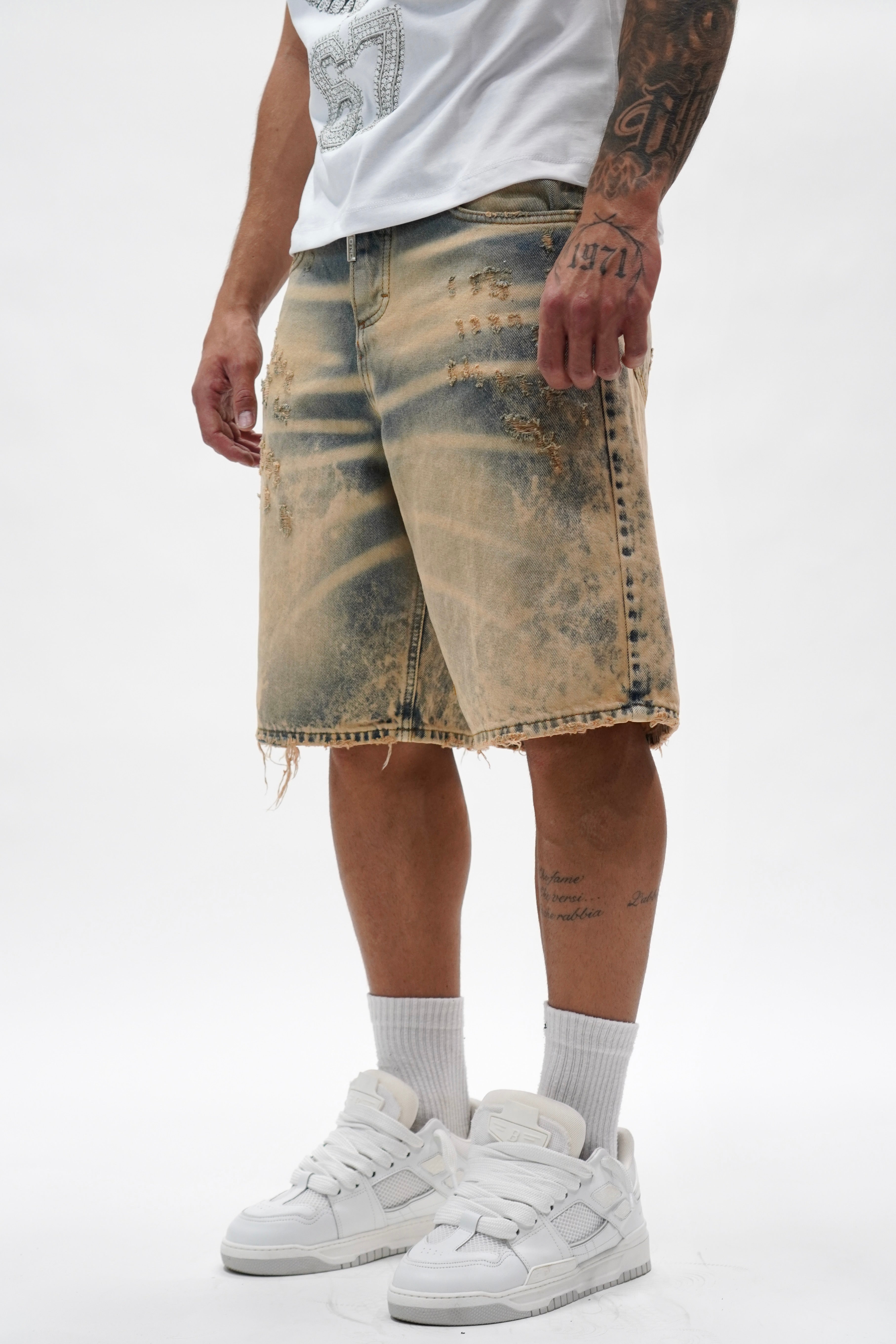 Short Stark Sabbiato