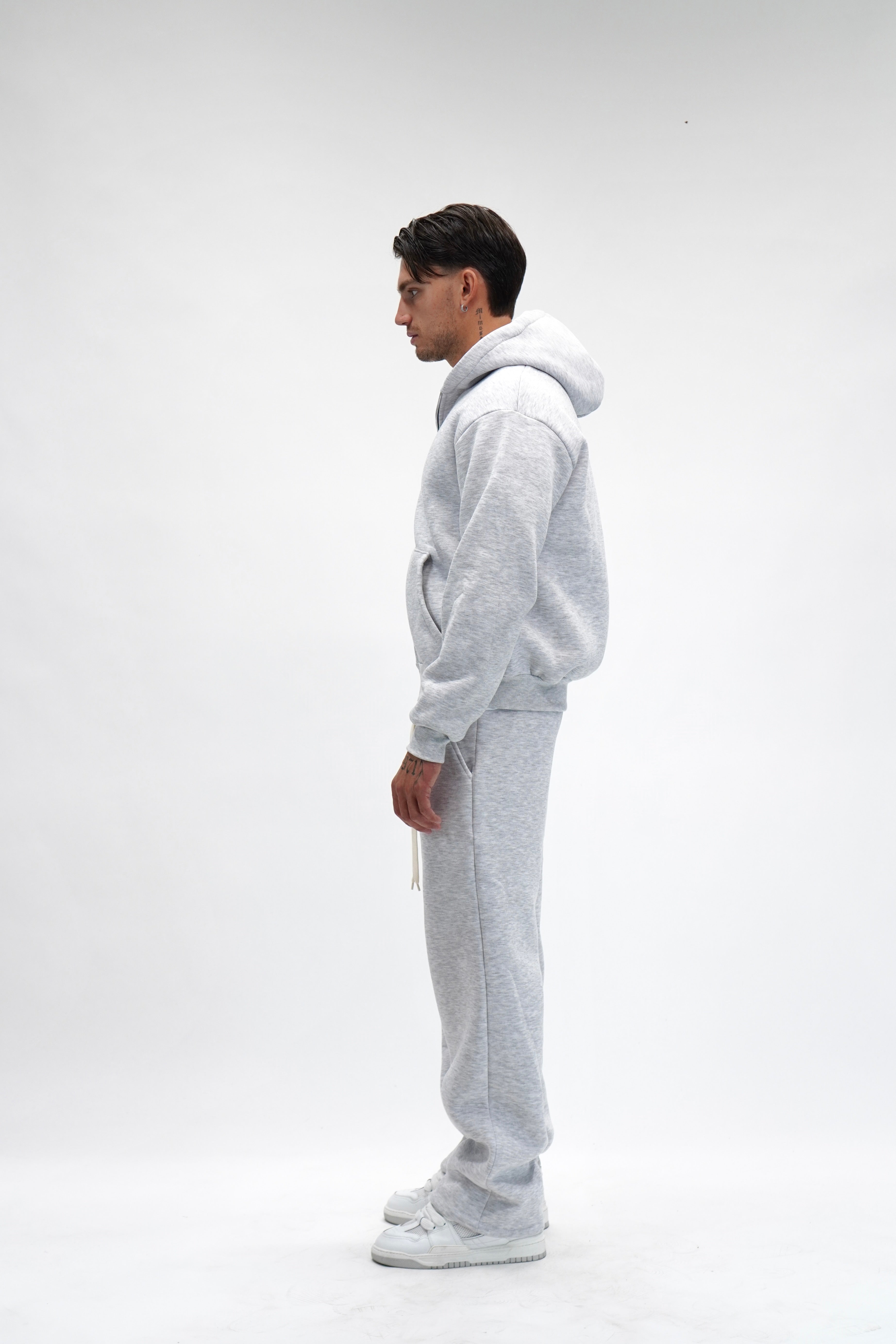 Tuta Boxy con zip (8 Colori)