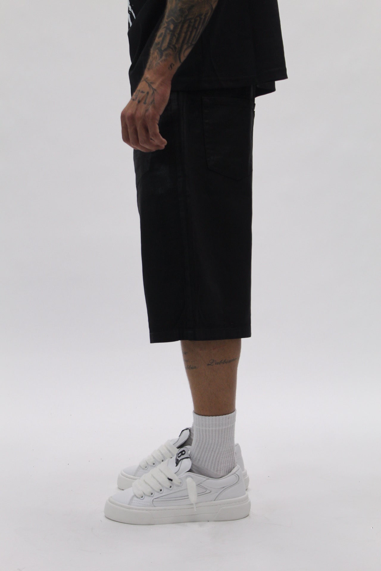 Bermuda Cerato Black