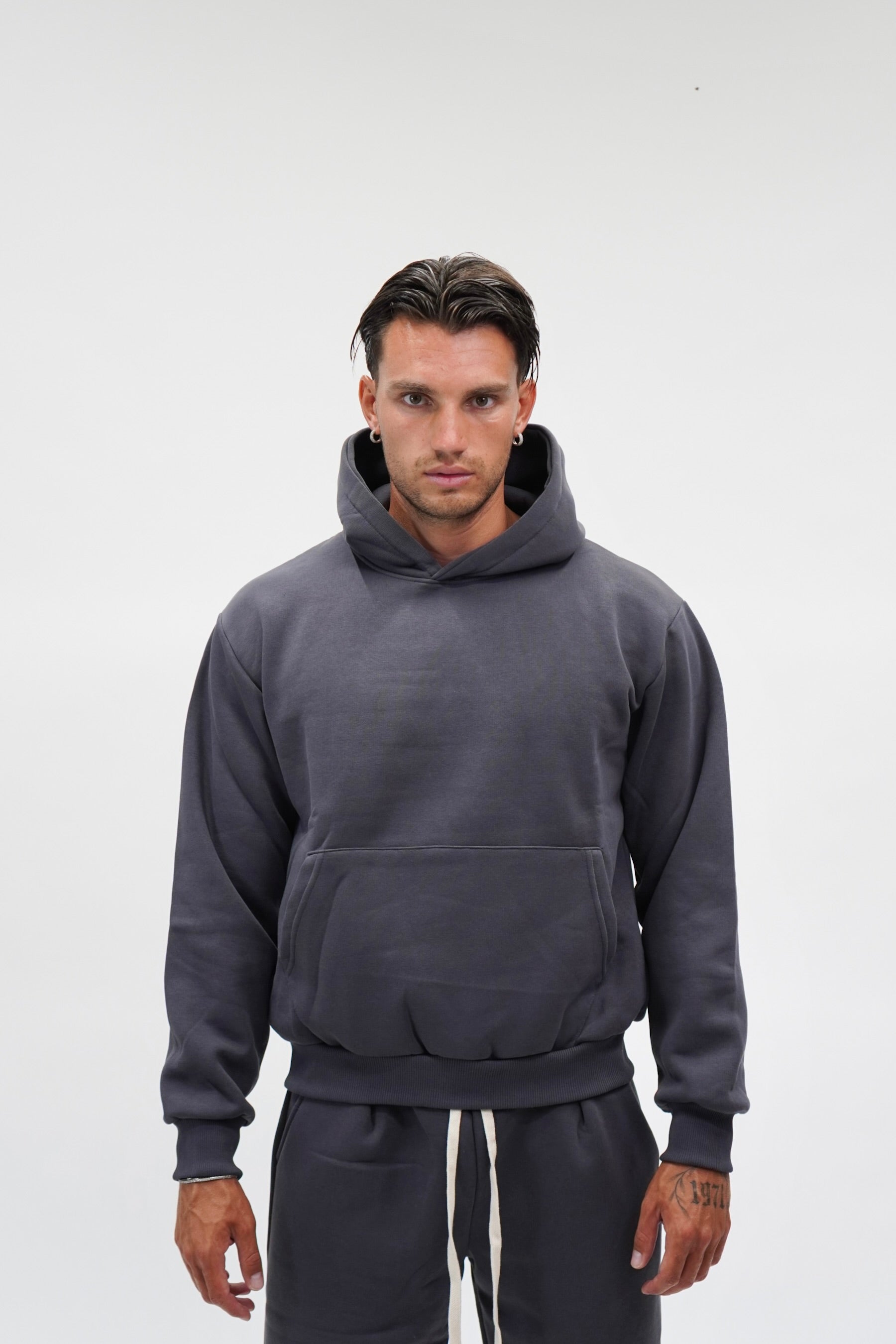 Tuta Boxy (9 Colori)