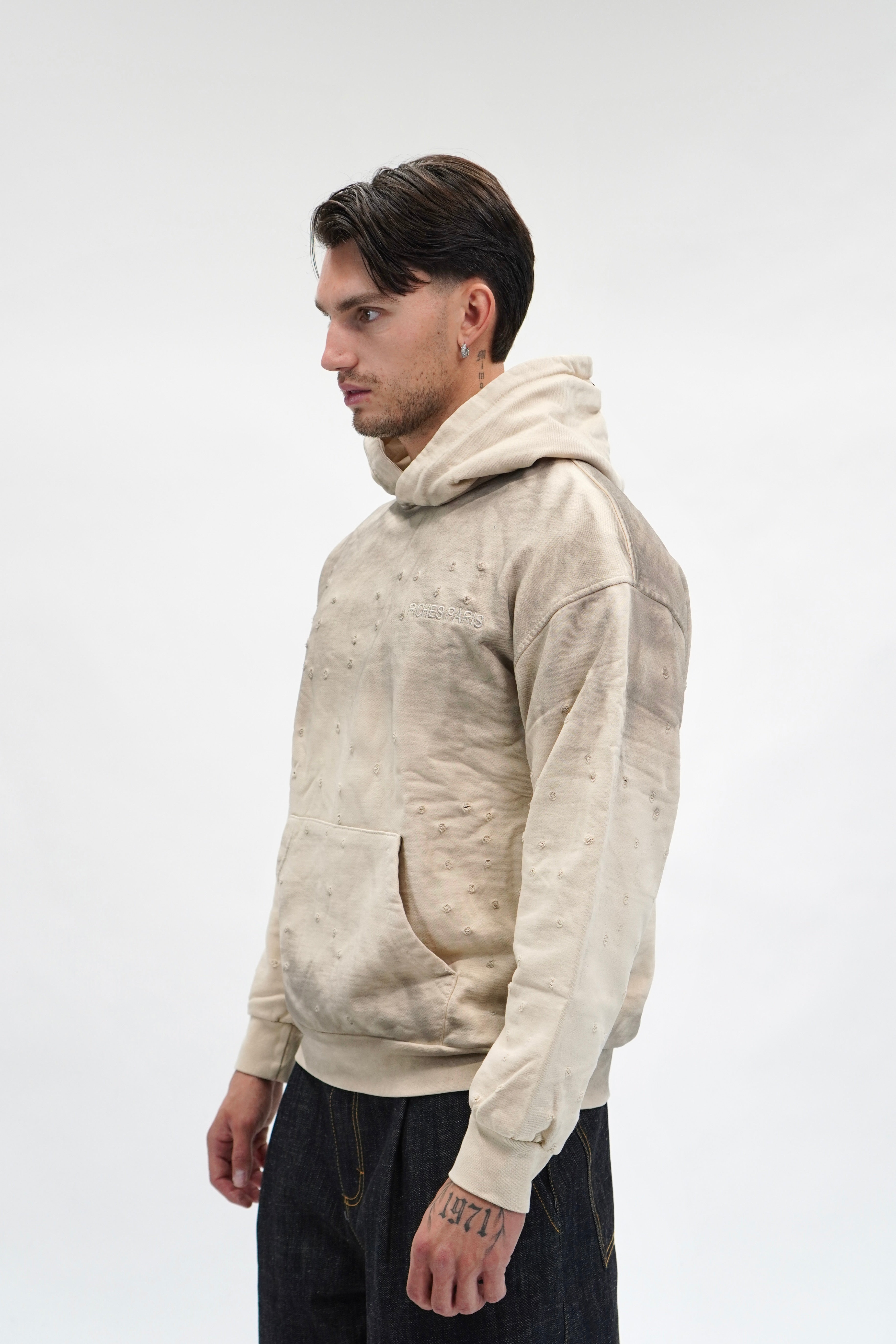 Hoodie Riches Distressed Sand