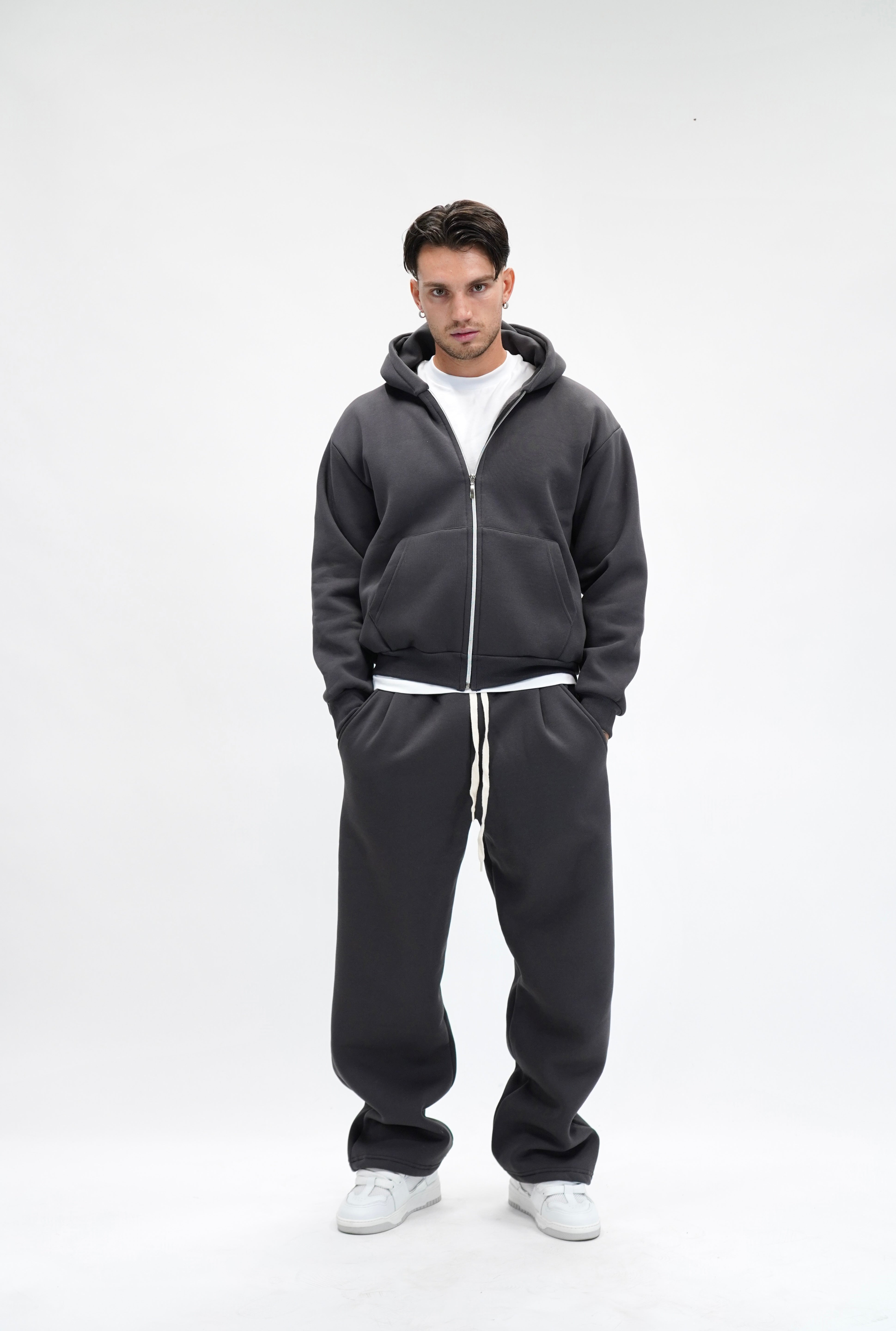 Tuta Boxy con zip (8 Colori)