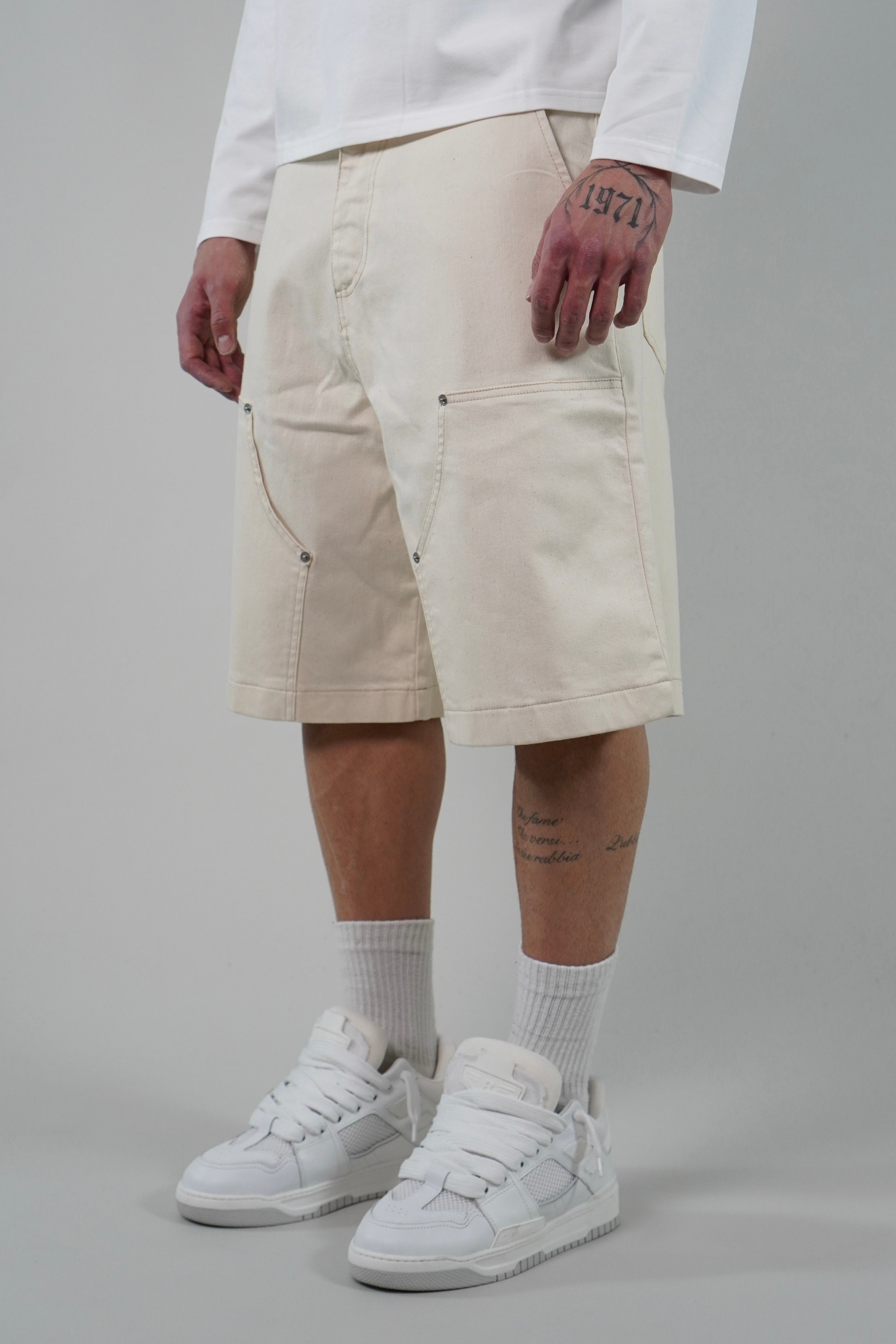Bermuda Carpenter Cream