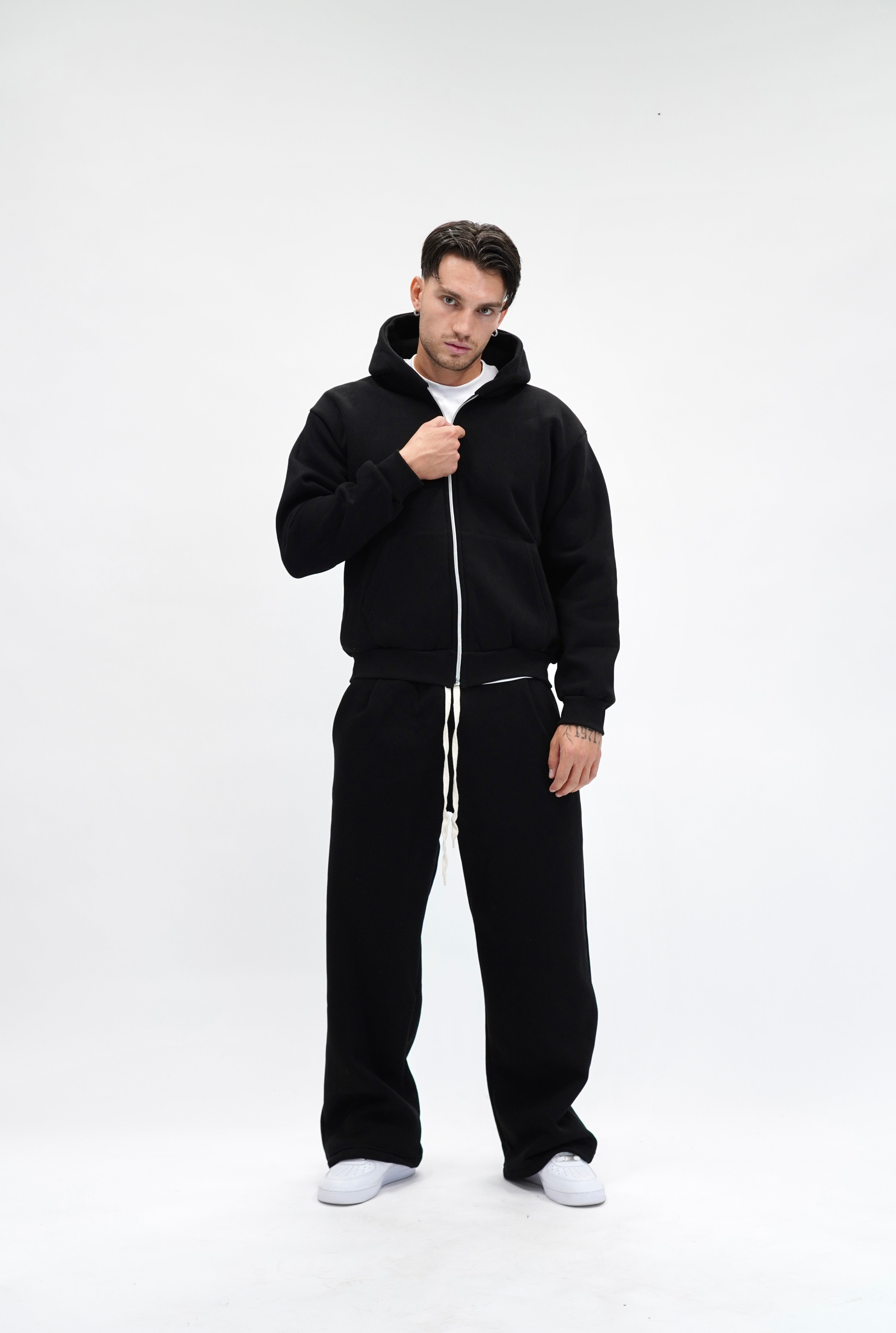 Tuta Boxy con zip (8 Colori)