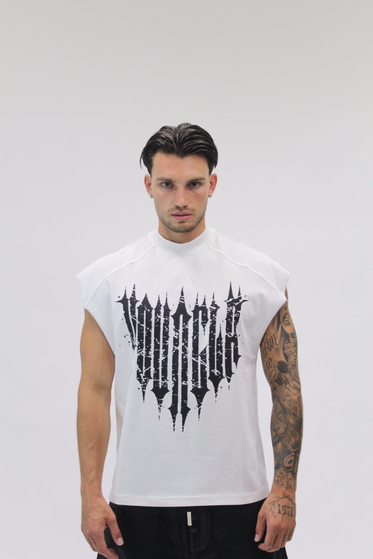 Canotta Tribal White